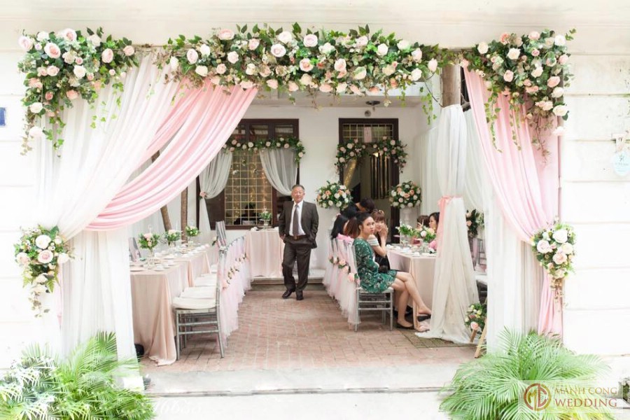 Dịch vụ cho thuê bàn ghế đám cưới tại Minh Khai