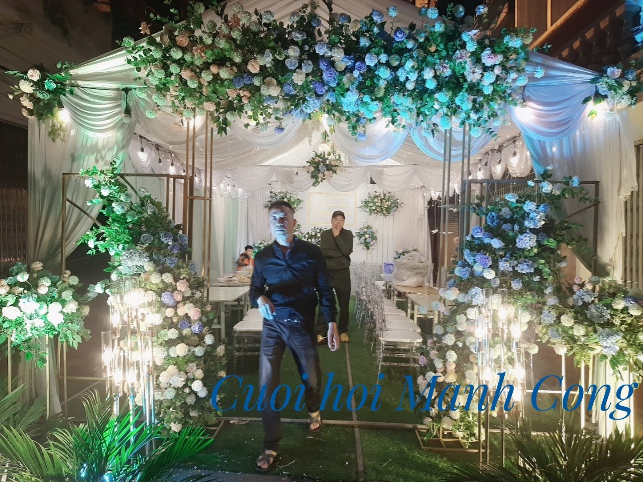 trang trí phông nền đám cưới tại Hà Nội